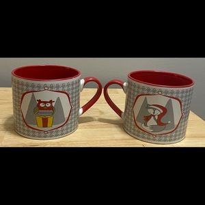 Set of 2 Tara Reed mugs